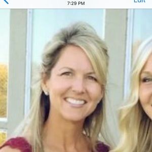 Meet your Posher, Denise